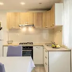 Apartament Josko - Combine Parking&beach&old Town *