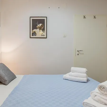 Josko - Combine Parking&beach&old Town Apartmán